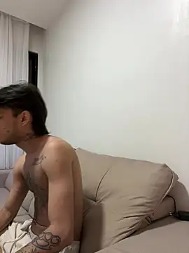 ruffvip online show from April 3, 11:58 pm