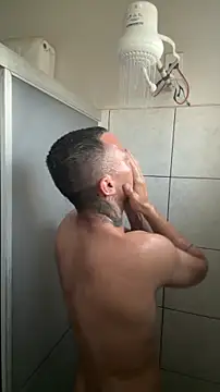 Snapshot of cerejadc chatting on February 24, 9:46 pm cerejadc online show from February 24, 9:46 pm