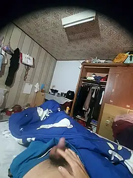 Snapshot of yennguyenbg chatting on February 1, 1:59 am yennguyenbg online show from February 1, 1:59 am