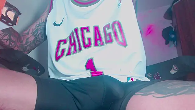 theskateboy online show from March 6, 7:05 am