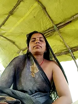 Snapshot of Manu_mehta chatting on February 15, 8:57 am Manu mehta online show from February 15, 8:57 am