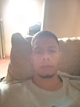 Davi961420 online show from May 24, 2:00 pm