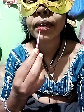 Royal hotti0011 online show from March 25, 9:04 am