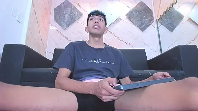 biig boy online show from February 12, 8:04 pm