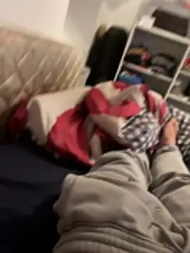 Enzo 2763 online show from February 12, 5:41 pm