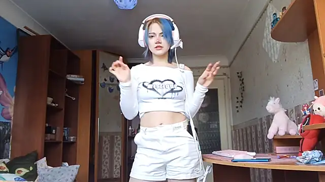 Snapshot of KathernSaulters chatting on February 3, 6:40 am KathernSaulters online show from February 3, 6:40 am