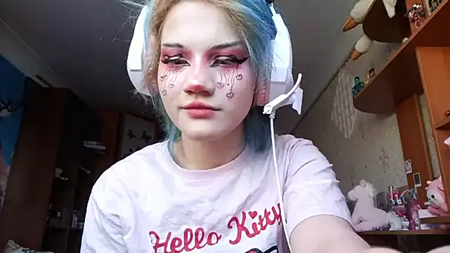 Snapshot of KathernSaulters chatting on February 11, 6:07 am KathernSaulters online show from February 11, 6:07 am