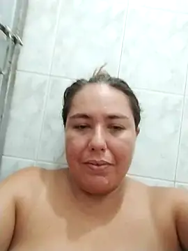 Snapshot of hot_girl_full chatting on June 27, 1:10 am hot girl full online show from June 27, 1:10 am