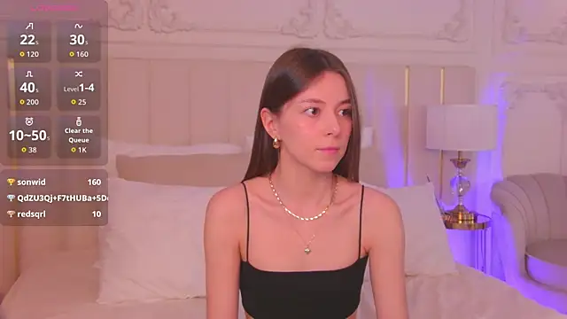 Snapshot of AlisseMoore chatting on March 2, 7:15 am AlisseMoore online show from March 2, 7:15 am