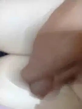 Snapshot of dallm5 chatting on February 21, 1:50 am dallm5 online show from February 21, 1:50 am