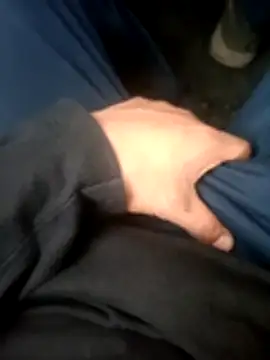 Snapshot of dallm5 chatting on March 20, 10:36 pm dallm5 online show from March 20, 10:36 pm