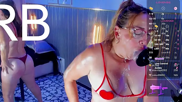 nazly bigass online show from April 6, 7:59 pm