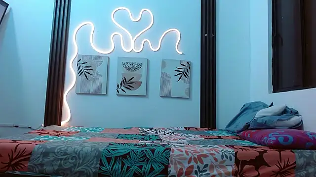 Snapshot of Miss_Merrie chatting on February 26, 9:19 am Miss Merrie online show from February 26, 9:19 am