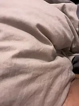 Snapshot of sexboy20020 chatting on February 12, 11:22 pm sexboy20020 online show from February 12, 11:22 pm