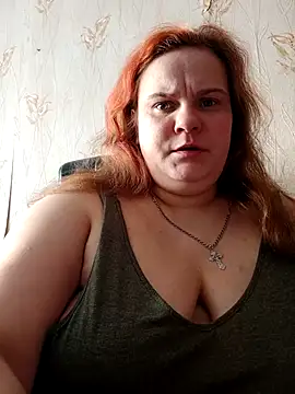 Snapshot of DollyGersoon chatting on February 2, 7:40 am DollyGersoon online show from February 2, 7:40 am