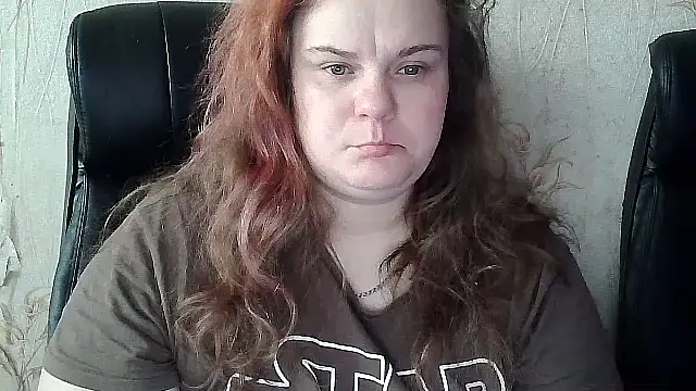 Snapshot of DollyGersoon chatting on February 8, 6:39 am DollyGersoon online show from February 8, 6:39 am