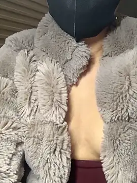 Luna Babyyy online show from February 3, 2:53 am