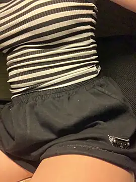 Luna Babyyy online show from April 13, 8:25 pm