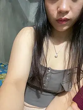 Snapshot of Myimy chatting on February 6, 1:58 pm Myimy online show from February 6, 1:58 pm