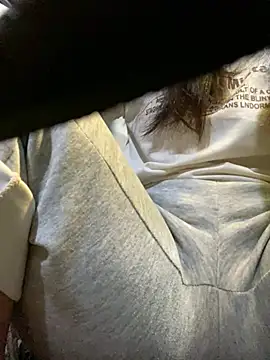 Snapshot of Myimy chatting on February 24, 12:47 pm Myimy online show from February 24, 12:47 pm