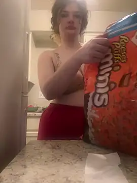 Snapshot of flowergirl88 chatting on February 28, 3:18 am flowergirl88 online show from February 28, 3:18 am