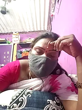 Tamil Hot Nisha online show from April 18, 6:28 am