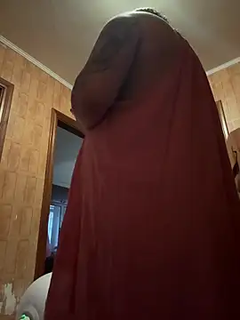 Snapshot of Naughtgirl_2026 chatting on February 21, 12:28 pm Naughtgirl 2026 online show from February 21, 12:28 pm