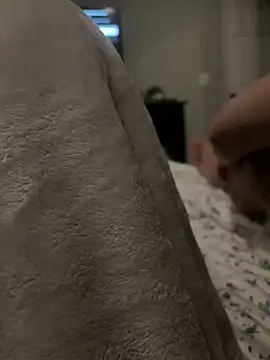 Snapshot of xxlivecouple chatting on February 2, 10:58 am xxlivecouple online show from February 2, 10:58 am