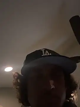 Snapshot of xxlivecouple chatting on February 24, 6:22 am xxlivecouple online show from February 24, 6:22 am