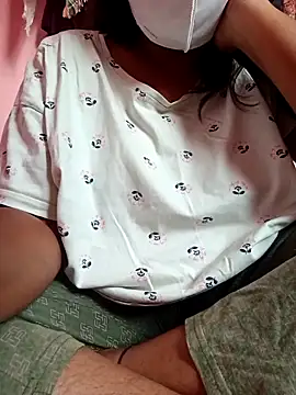 Snapshot of vyshali_vyshu chatting on February 28, 12:17 pm vyshali vyshu online show from February 28, 12:17 pm