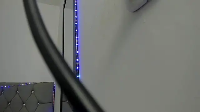 Snapshot of _1DERECK chatting on February 13, 9:16 am 1DERECK online show from February 13, 9:16 am