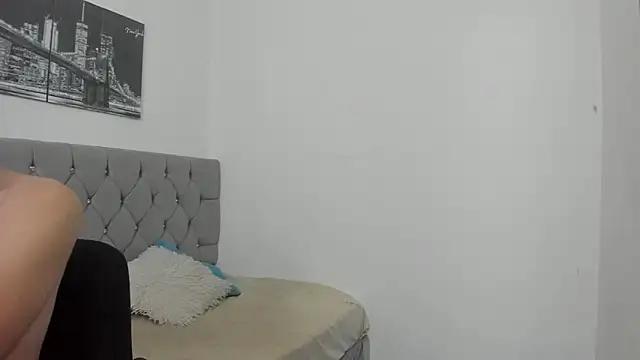 Snapshot of _1DERECK chatting on March 3, 9:48 am 1DERECK online show from March 3, 9:48 am