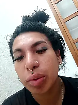 MeelFox online show from April 15, 12:34 pm