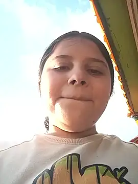 Snapshot of Salome_Vivas chatting on May 5, 10:07 pm Salome Vivas online show from May 5, 10:07 pm