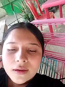 Snapshot of Salome_Vivas chatting on May 8, 2:22 pm Salome Vivas online show from May 8, 2:22 pm
