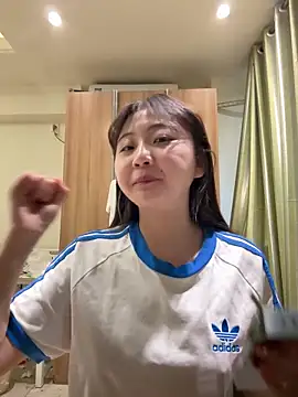 LXR77887 online show from March 27, 8:26 am