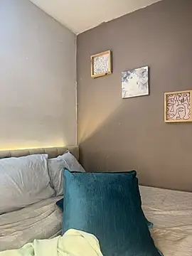 Regina Korz online show from March 16, 8:24 pm