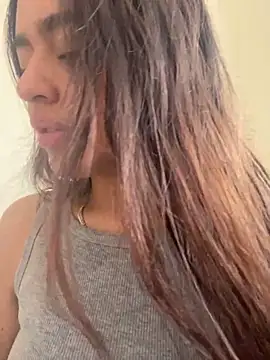 Snapshot of ALINA_EF chatting on February 15, 6:04 pm ALINA EF online show from February 15, 6:04 pm