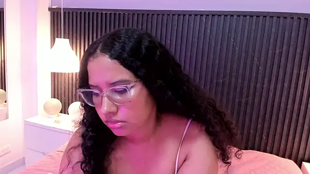 Snapshot of Lena_Ricci chatting on February 20, 6:26 am Lena Ricci online show from February 20, 6:26 am