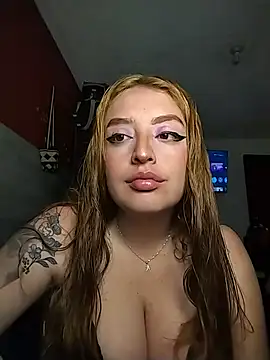 Snapshot of Deimoonblack26 chatting on June 11, 11:03 pm Deimoonblack26 online show from June 11, 11:03 pm