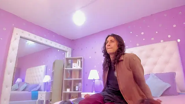 Snapshot of Goldentemptation_ chatting on February 25, 7:45 pm Goldentemptation online show from February 25, 7:45 pm