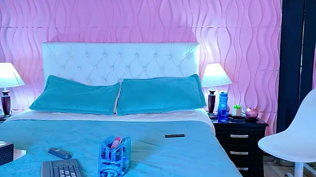 Mia Cherry   online show from March 31, 2:17 pm