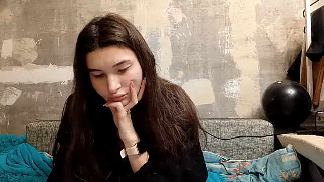 Snapshot of JessieLegend chatting on February 11, 11:32 pm JessieLegend online show from February 11, 11:32 pm