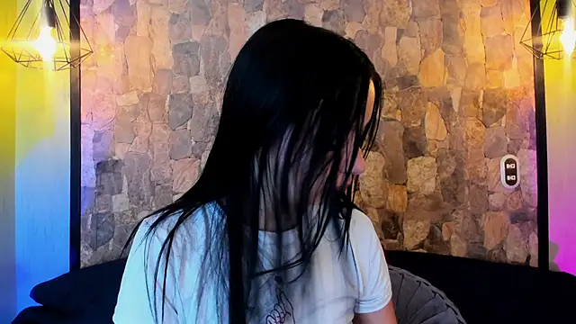 Snapshot of Elizabeth_Ferrer chatting on February 27, 11:43 am Elizabeth Ferrer online show from February 27, 11:43 am