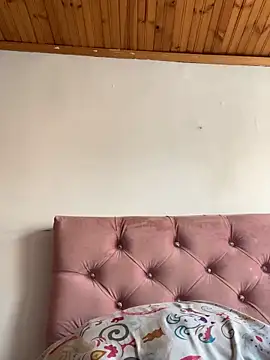 Snapshot of JulietaRiios chatting on February 12, 6:58 pm JulietaRiios online show from February 12, 6:58 pm