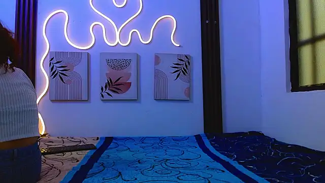 Snapshot of miss_caty chatting on February 25, 9:02 pm miss caty online show from February 25, 9:02 pm