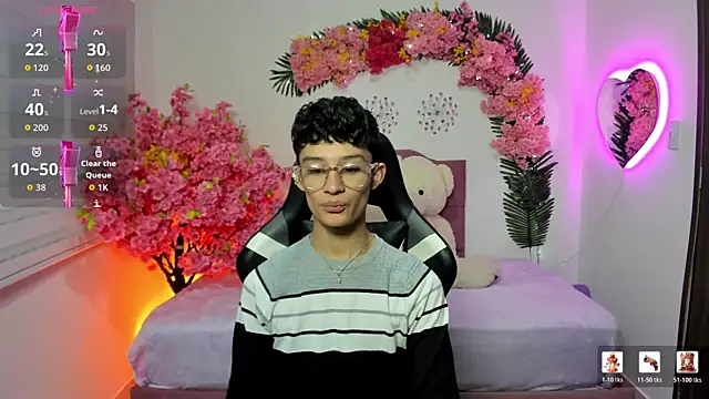 Patrick Howland  online show from March 20, 3:55 am