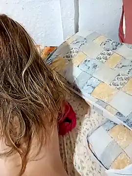 Snapshot of casaljs chatting on February 4, 2:06 am casaljs online show from February 4, 2:06 am