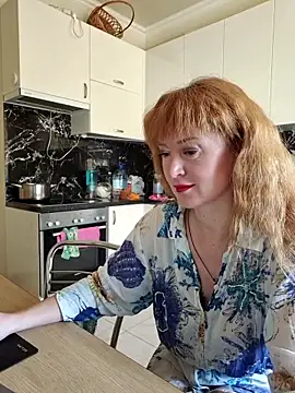 LanaBananaa  online show from April 15, 10:55 am