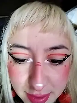 Snapshot of ciindy_ink chatting on February 20, 6:52 pm ciindy ink online show from February 20, 6:52 pm